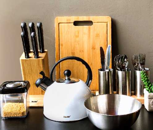 HOME & KITCHEN